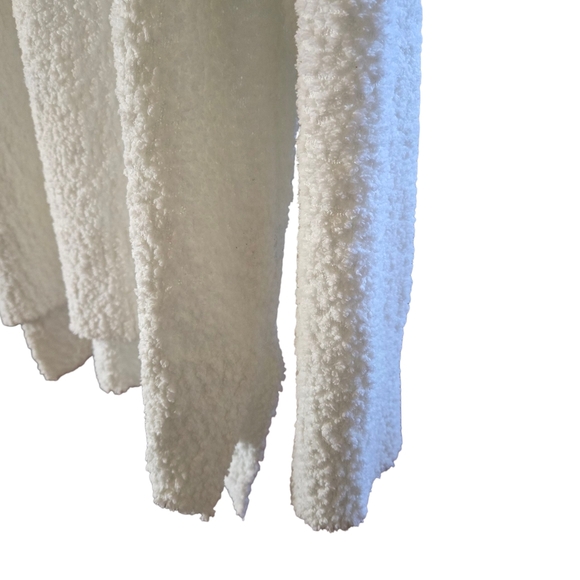 Sanctuary Cream V-Neck Sweater - Picture 6 of 10